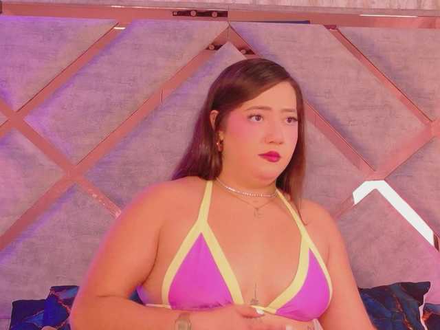 HannahPrada live cam on BongaCams