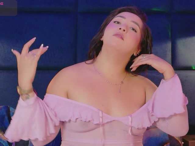 HannahPrada live cam on BongaCams