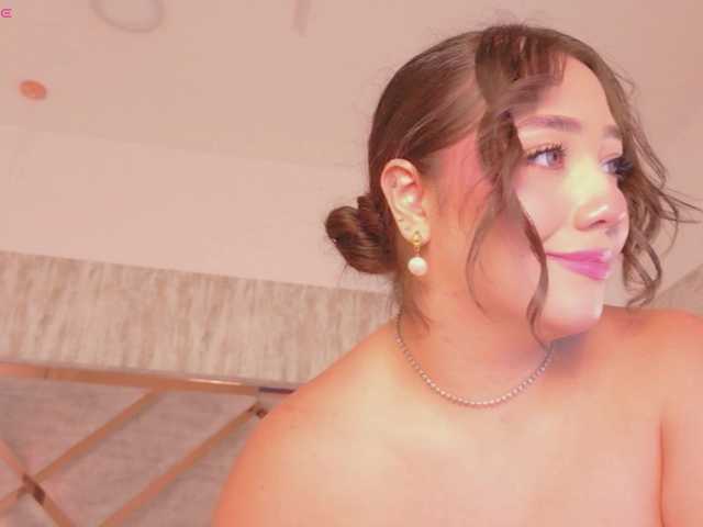 HannahPrada live webcam show