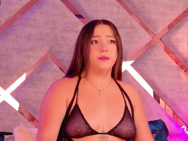 HannahPrada live cam on BongaCams