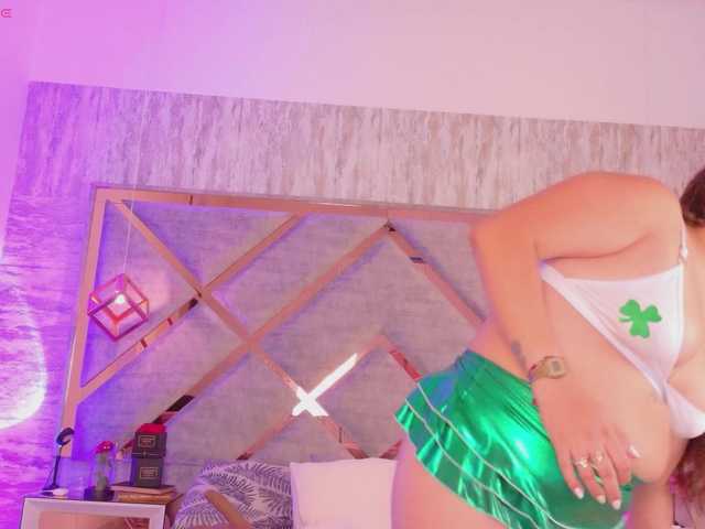 HannahPrada live webcam show