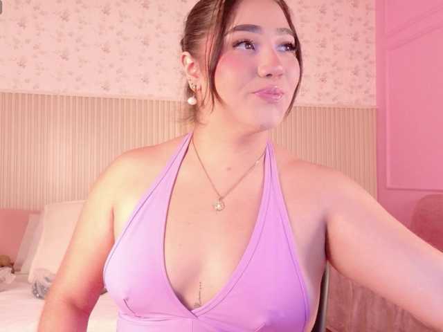 HannahPrada live cam