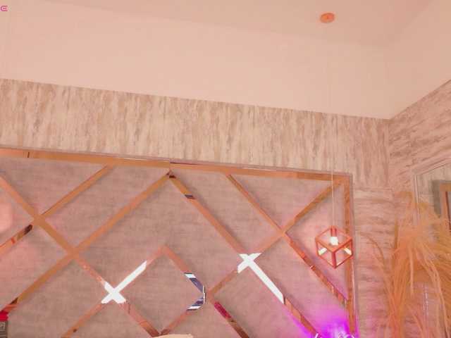 HannahPrada live webcam show