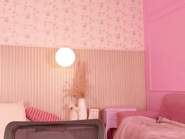 HannahPrada live cam on BongaCams