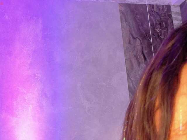 HannahPrada's BongaCams show and profile