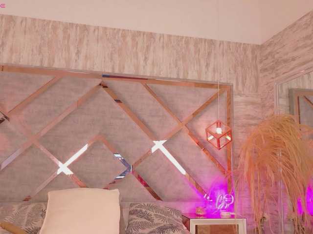 HannahPrada live cam on BongaCams