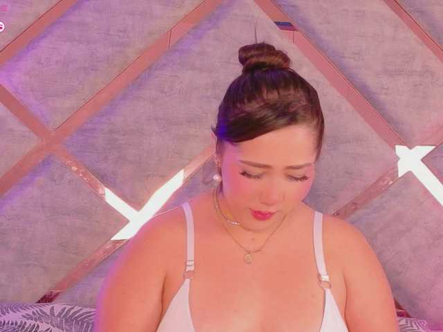 HannahPrada live webcam show