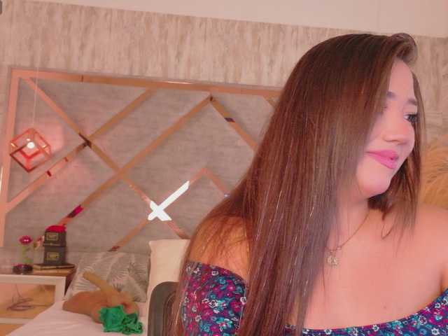 HannahPrada live webcam show