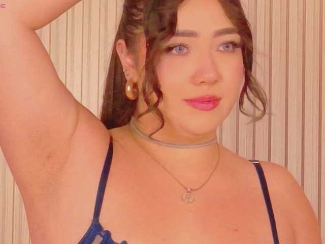 HannahPrada live cam on BongaCams