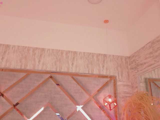 HannahPrada live webcam show
