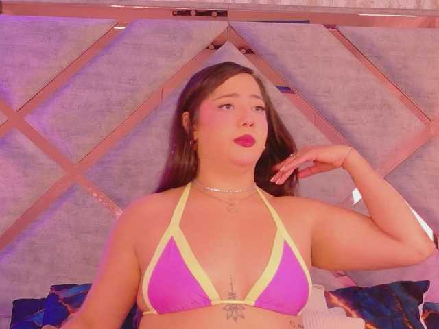 HannahPrada live cam on BongaCams