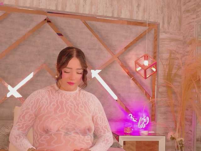 HannahPrada live webcam show