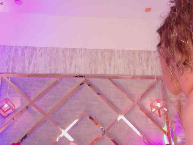HannahPrada webcam