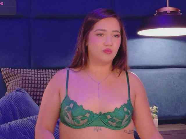 HannahPrada webcam