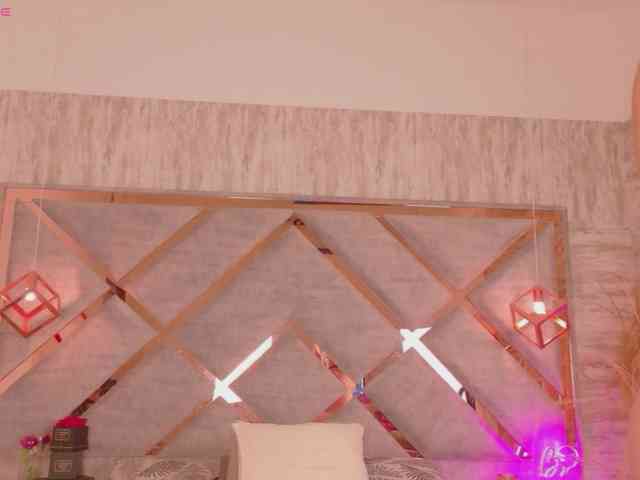 HannahPrada webcam