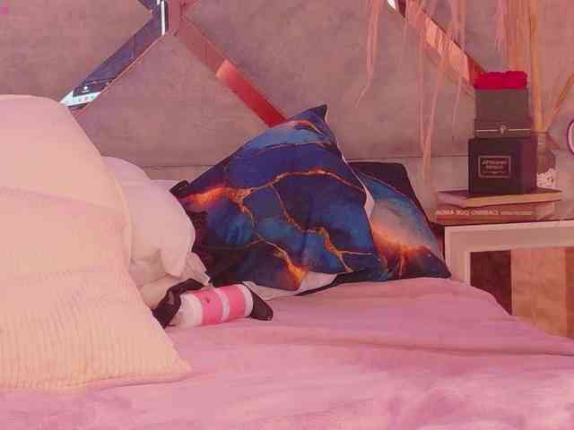 HannahPrada webcam