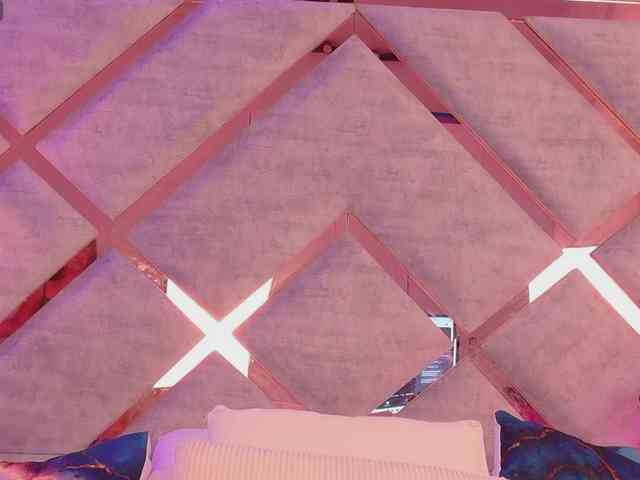 HannahPrada webcam