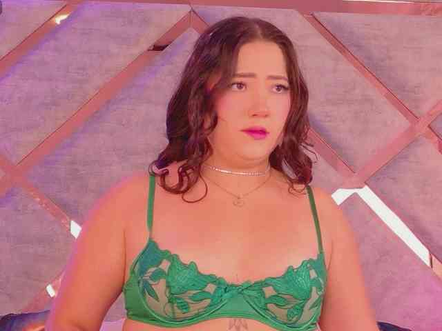 HannahPrada webcam