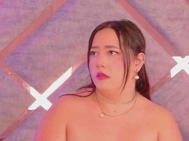 HannahPrada webcam