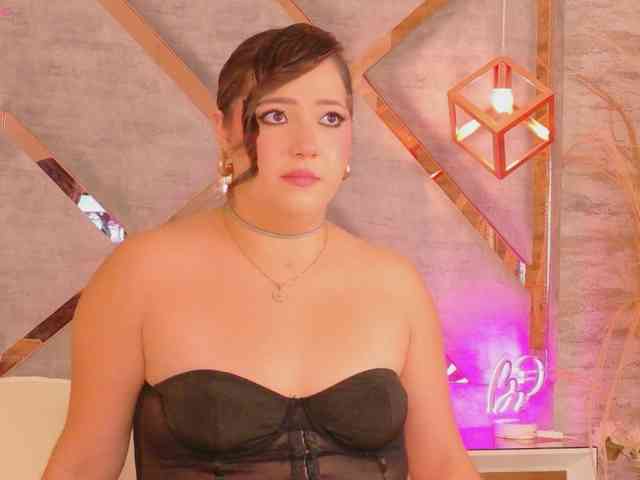 HannahPrada webcam