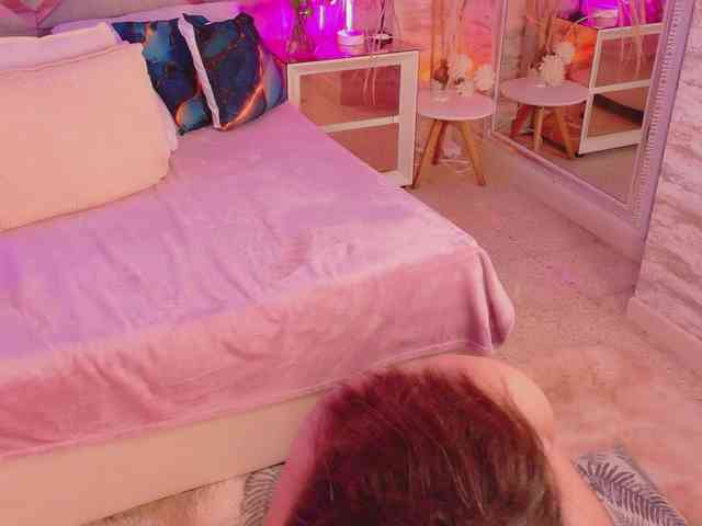 HannahPrada webcam