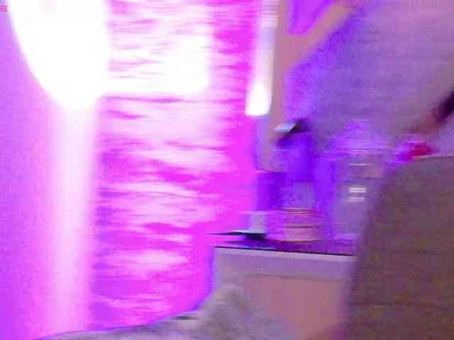 HannahPrada webcam
