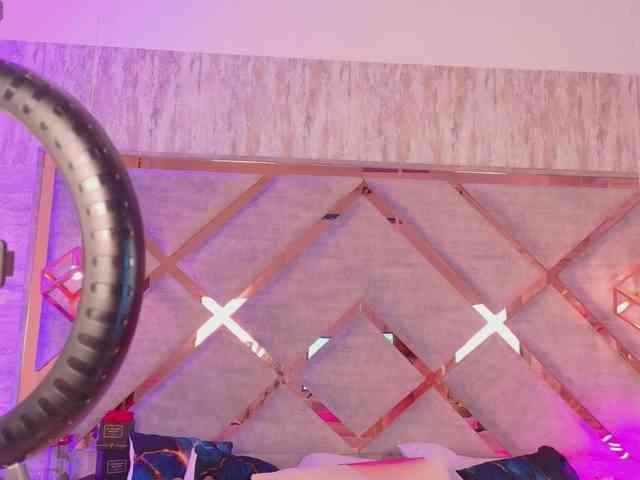 HannahPrada webcam