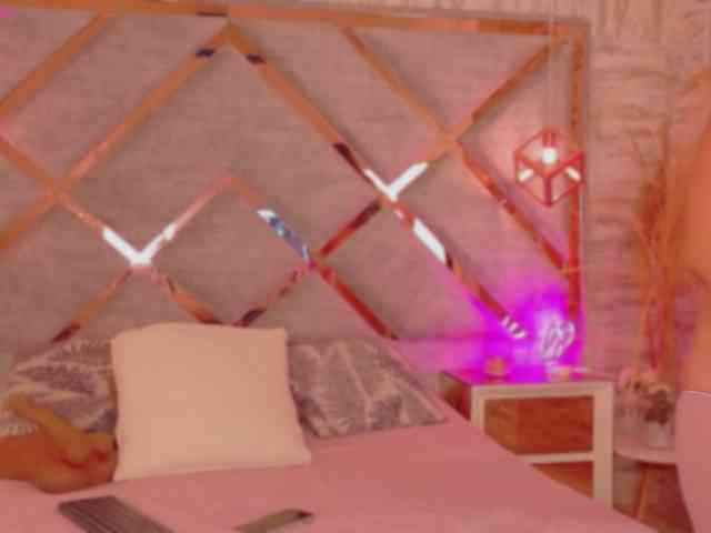 HannahPrada webcam