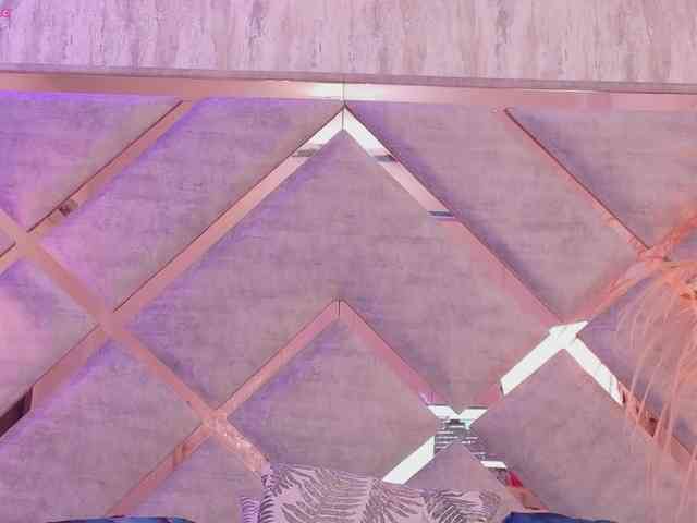 HannahPrada webcam