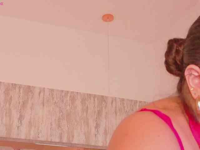 HannahPrada webcam