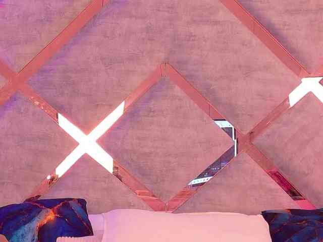 HannahPrada webcam