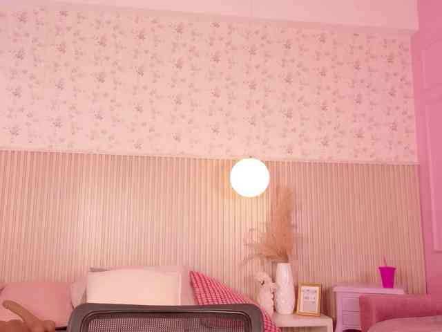 HannahPrada webcam