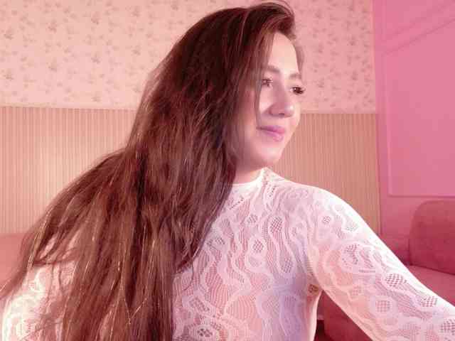 Модель: HannahPrada