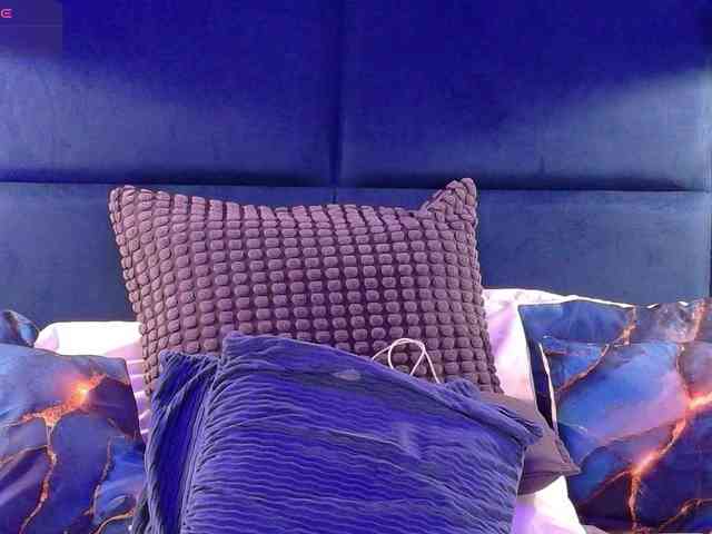 HannahPrada webcam