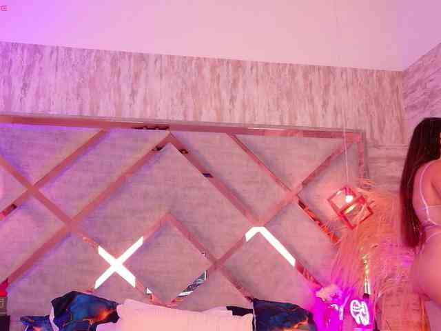 HannahPrada webcam