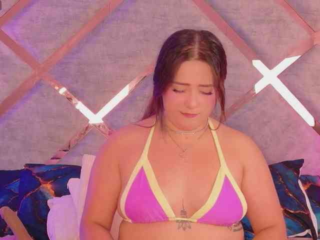 HannahPrada webcam