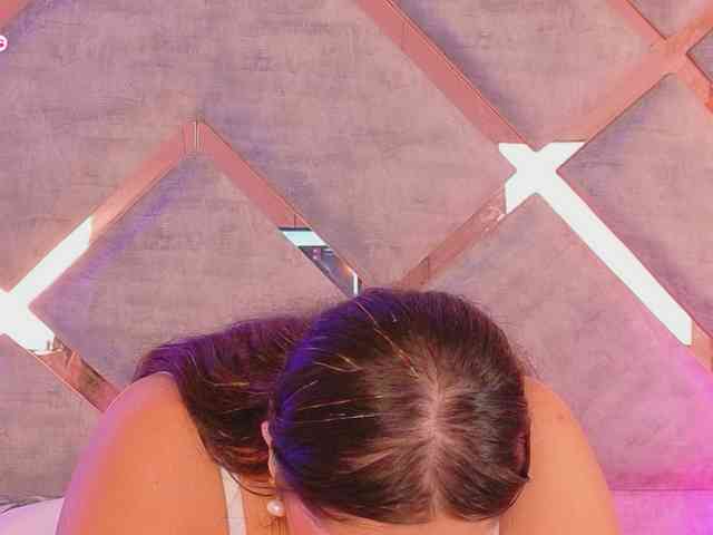 HannahPrada webcam