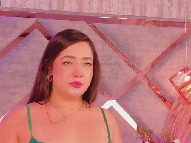 HannahPrada webcam