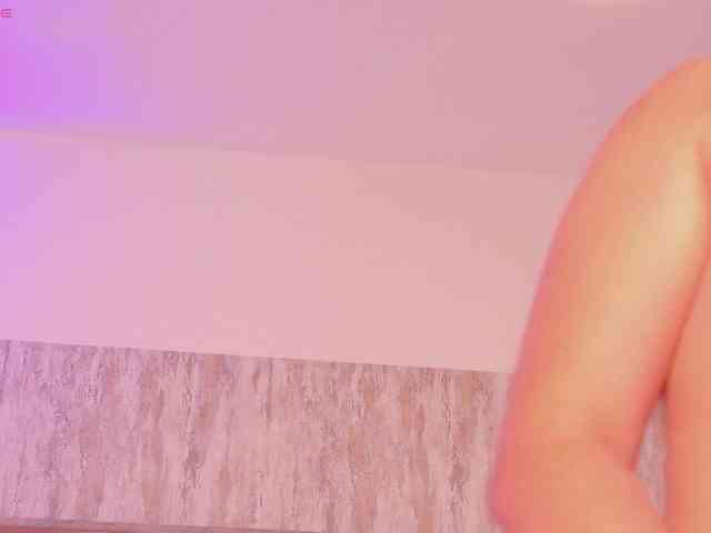 HannahPrada webcam