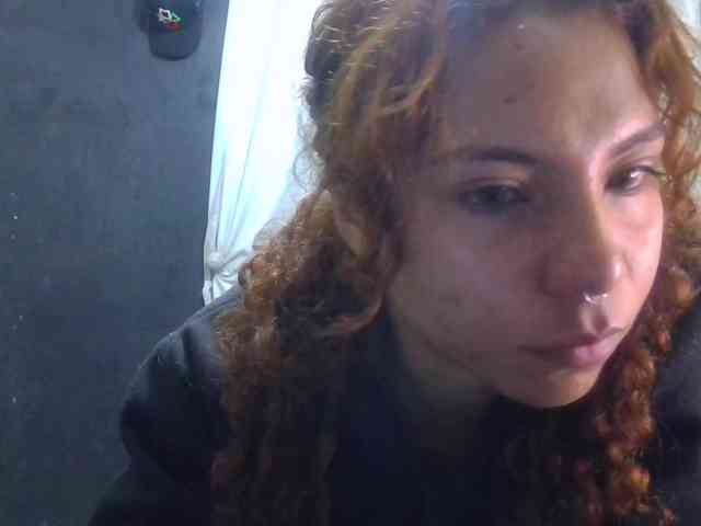 VioletSmmithh webcam