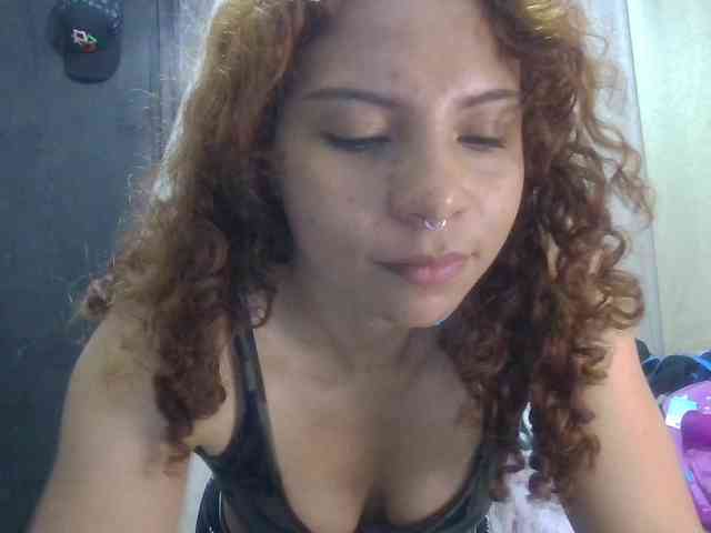 VioletSmmithh webcam
