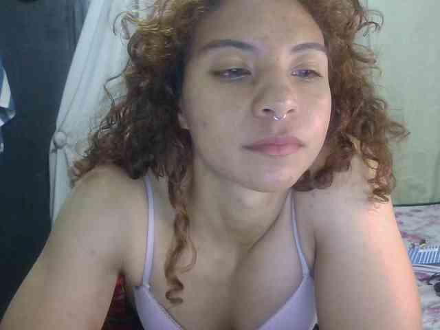 VioletSmmithh webcam