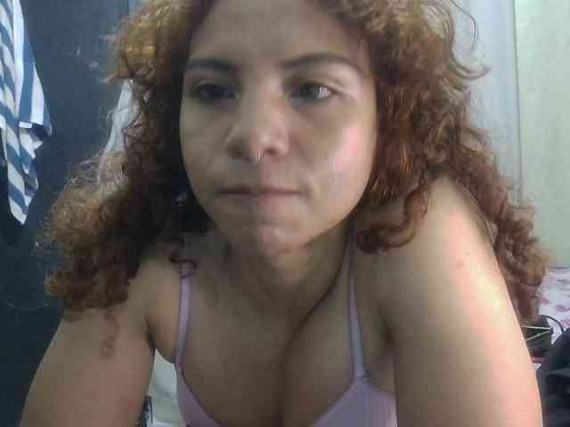 VioletSmmithh webcam