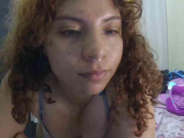 VioletSmmithh webcam