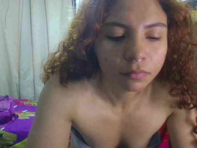 VioletSmmithh webcam