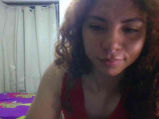 VioletSmmithh webcam