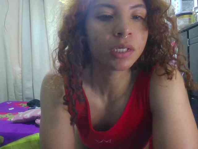 VioletSmmithh webcam