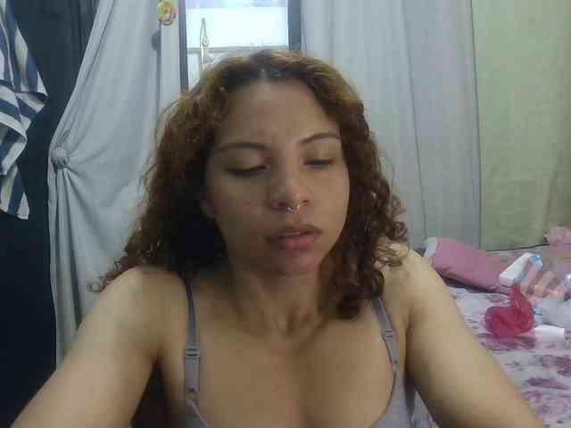 VioletSmmithh webcam