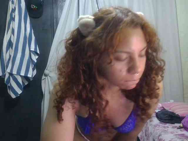 VioletSmmithh webcam