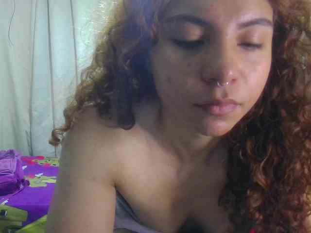 VioletSmmithh webcam